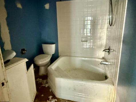 1225 Greenbrier Road Fairmont WV 26554