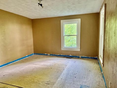 1225 Greenbrier Road Fairmont WV 26554