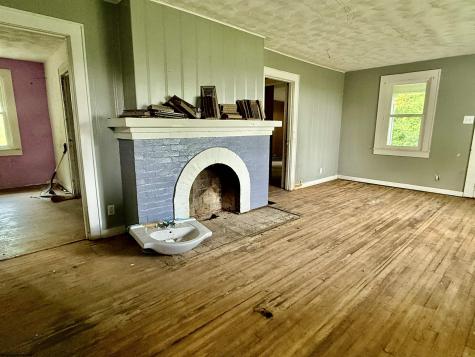 1225 Greenbrier Road Fairmont WV 26554