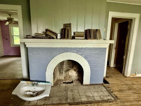 1225 Greenbrier Road Fairmont WV 26554