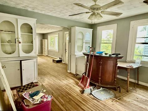 1225 Greenbrier Road Fairmont WV 26554