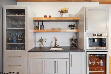 2009 Ices Ferry Drive Morgantown WV 26508