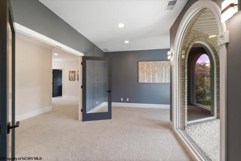 2009 Ices Ferry Drive Morgantown WV 26508