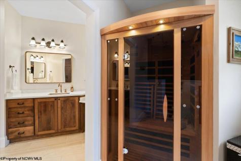 2009 Ices Ferry Drive Morgantown WV 26508