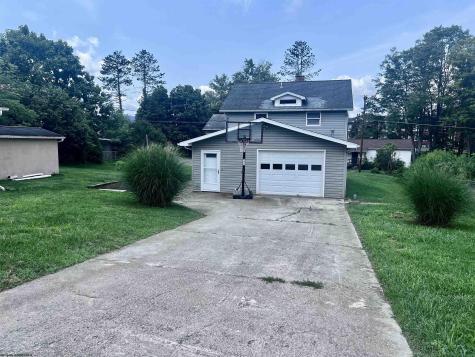 2 Sayer Street Elkins WV 26241