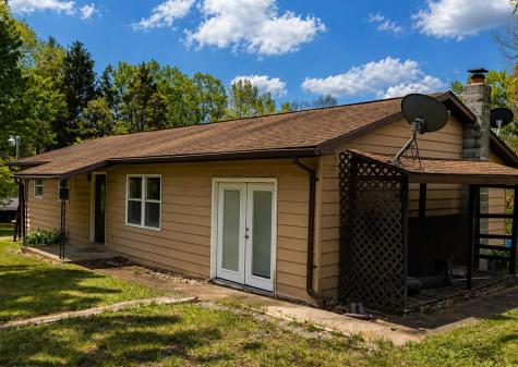 150 Turkey Foot Hill Drive Clarksburg WV 26301