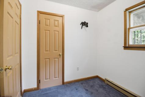 150 Turkey Foot Hill Drive Clarksburg WV 26301