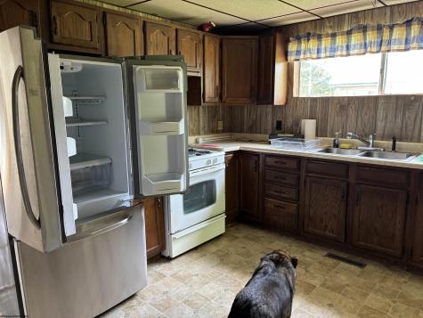 37 Trenton Street Farmington WV 26571