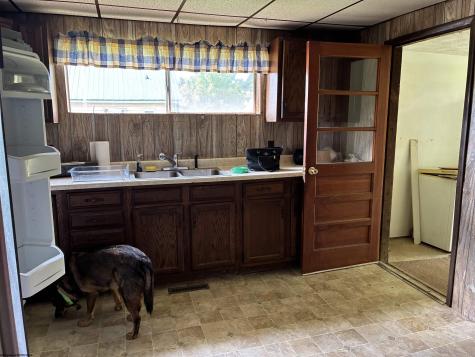 37 Trenton Street Farmington WV 26571