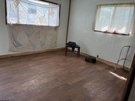 37 Trenton Street Farmington WV 26571