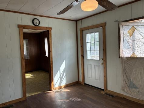37 Trenton Street Farmington WV 26571
