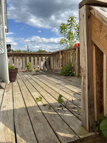 37 Trenton Street Farmington WV 26571