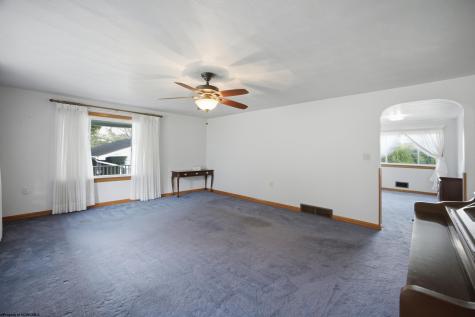 209 Paula Boulevard Clarksburg WV 26301