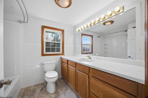 209 Paula Boulevard Clarksburg WV 26301
