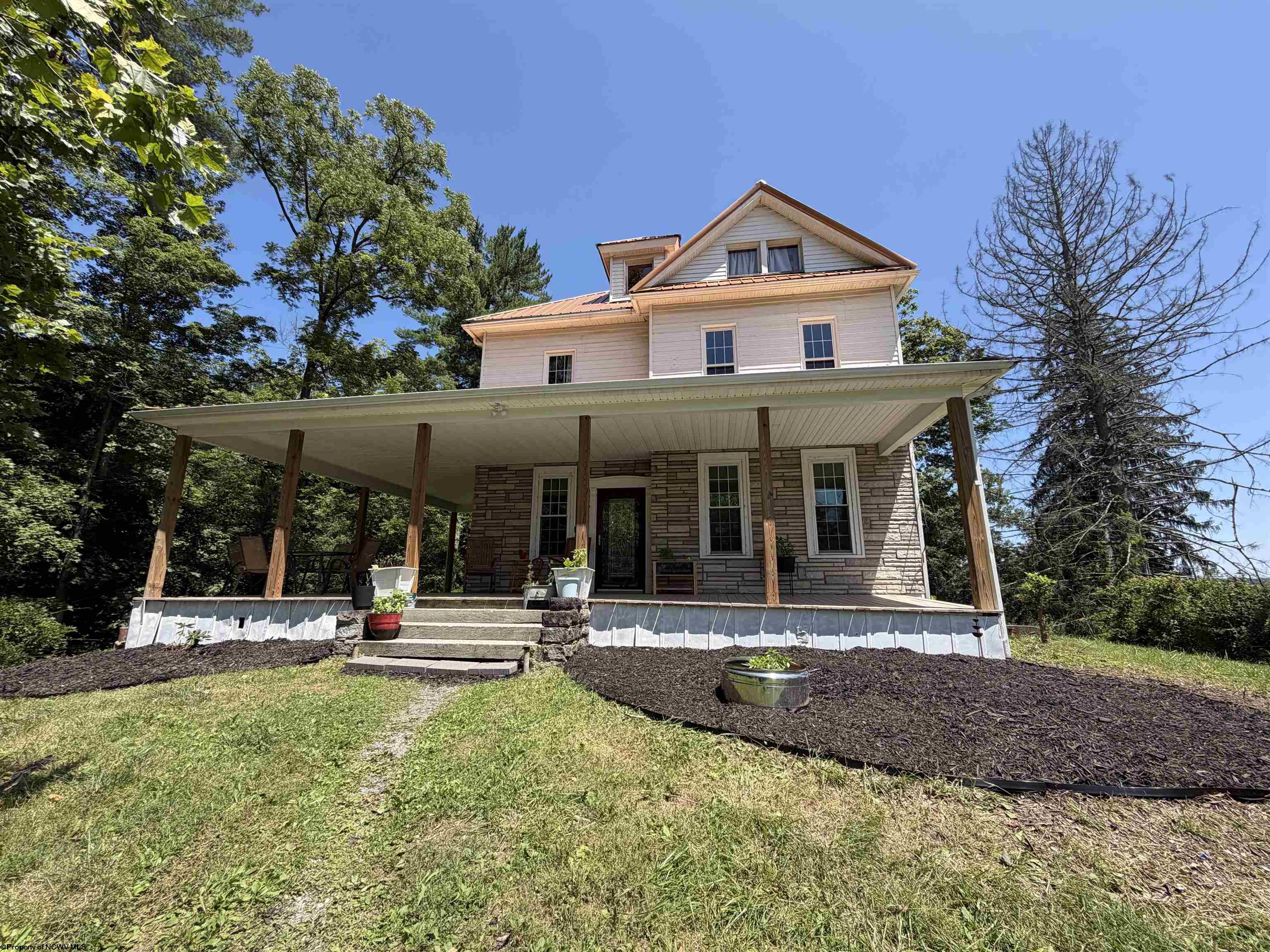 1616 Country Club Road Fairmont WV 26554