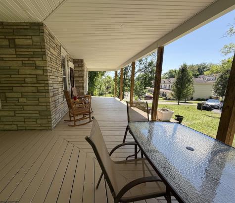 1616 Country Club Road Fairmont WV 26554
