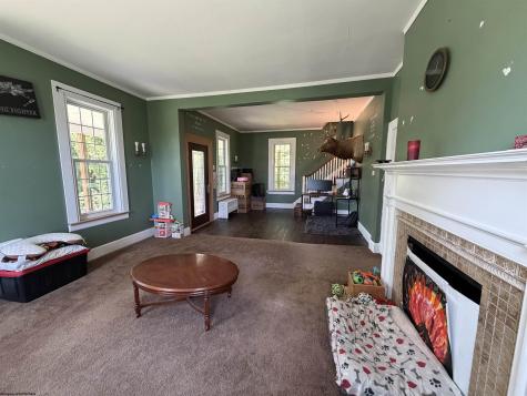 1616 Country Club Road Fairmont WV 26554