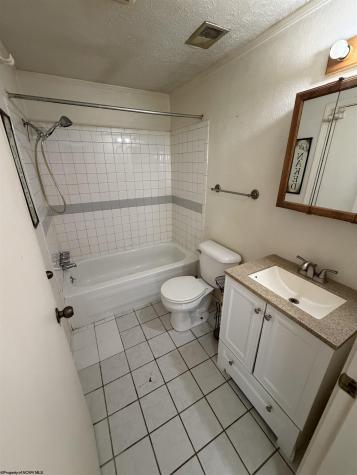 59 Upper Drive Buckhannon WV 26201