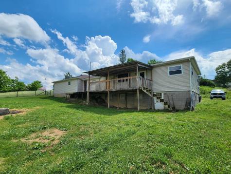 254 Centerville Road Rock Cave WV 26234