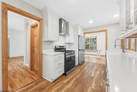 15 Citadel Road Morgantown WV 26508