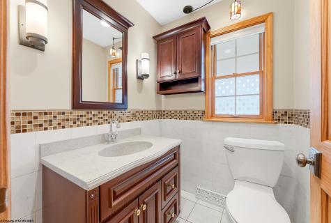 15 Citadel Road Morgantown WV 26508