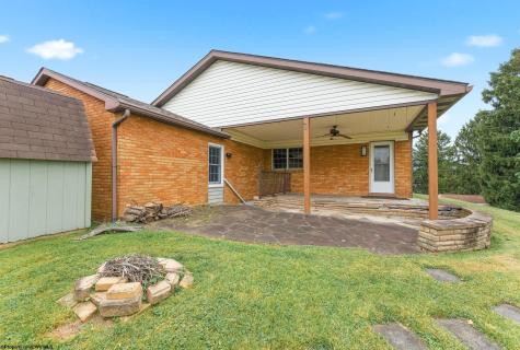 15 Citadel Road Morgantown WV 26508