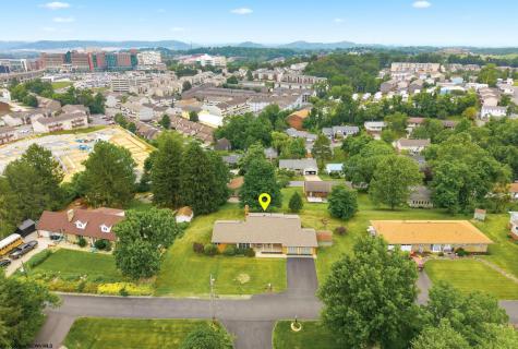 15 Citadel Road Morgantown WV 26508