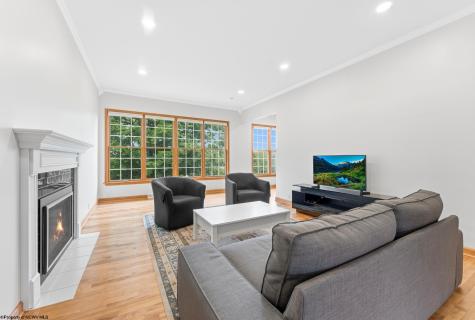 15 Citadel Road Morgantown WV 26508