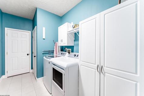 8 Allen Circle Fairmont WV 26554