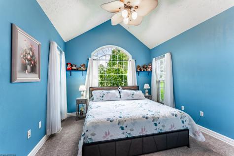 8 Allen Circle Fairmont WV 26554