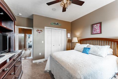 8 Allen Circle Fairmont WV 26554