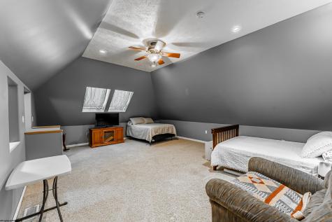 8 Allen Circle Fairmont WV 26554