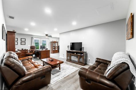 8 Allen Circle Fairmont WV 26554