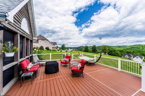 8 Allen Circle Fairmont WV 26554
