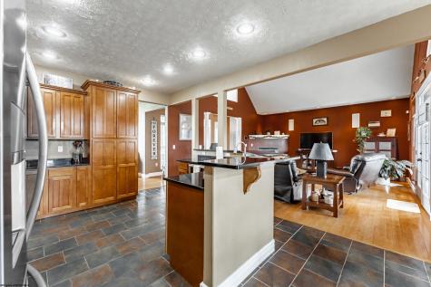 8 Allen Circle Fairmont WV 26554