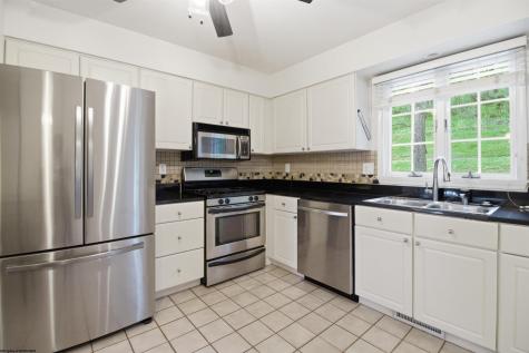 150 Sherwood Road Bridgeport WV 26330