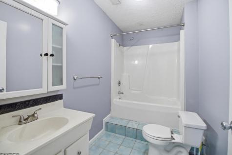 150 Sherwood Road Bridgeport WV 26330