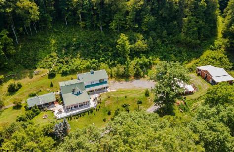 489 Slab Camp Road Independence WV 26374