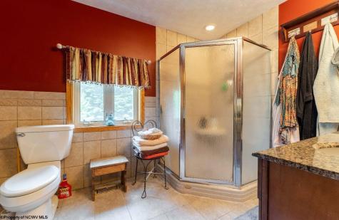 489 Slab Camp Road Independence WV 26374