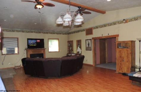 489 Slab Camp Road Independence WV 26374