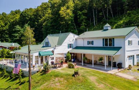 489 Slab Camp Road Independence WV 26374
