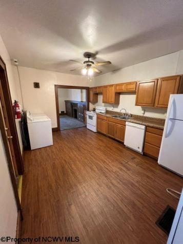 743 Wells Street Morgantown WV 26505