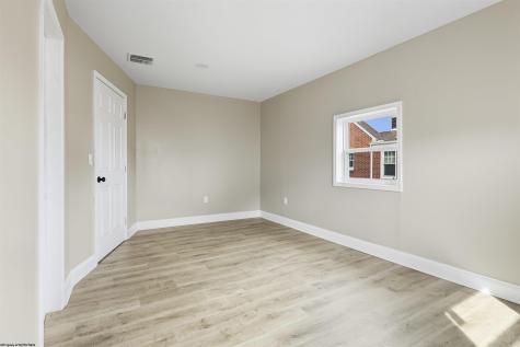 735 Mulberry Avenue Clarksburg WV 26301