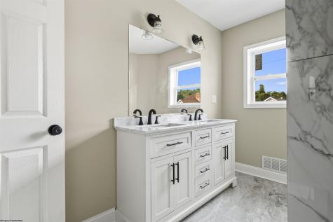 735 Mulberry Avenue Clarksburg WV 26301