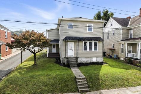 735 Mulberry Avenue Clarksburg WV 26301