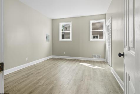 735 Mulberry Avenue Clarksburg WV 26301