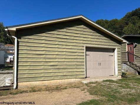 507 Pyles Avenue Mannington WV 26582