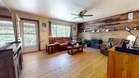 507 Pyles Avenue Mannington WV 26582