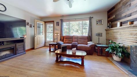 507 Pyles Avenue Mannington WV 26582