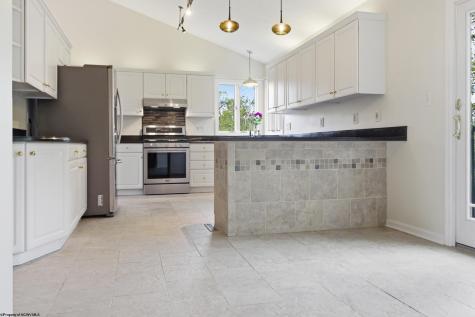 4699 Shadyside Lane Morgantown WV 26508